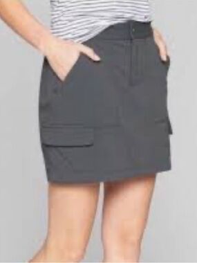 Athleta Trekkie North Skort in gray Size 12